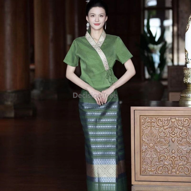Batik Sarong Wrap - Odzież w stylu południowo-wschodniej Azji z