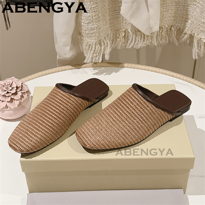 Błyszczące, koronkowe, siatecz – Ethnic And Fashion recenzja i cena